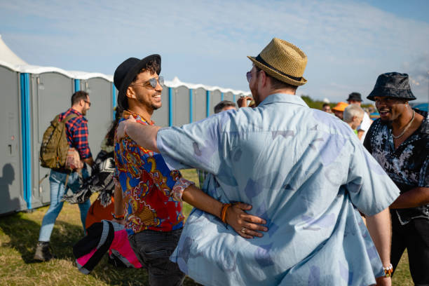 Best Porta potty rental near me  in Barberton, OH